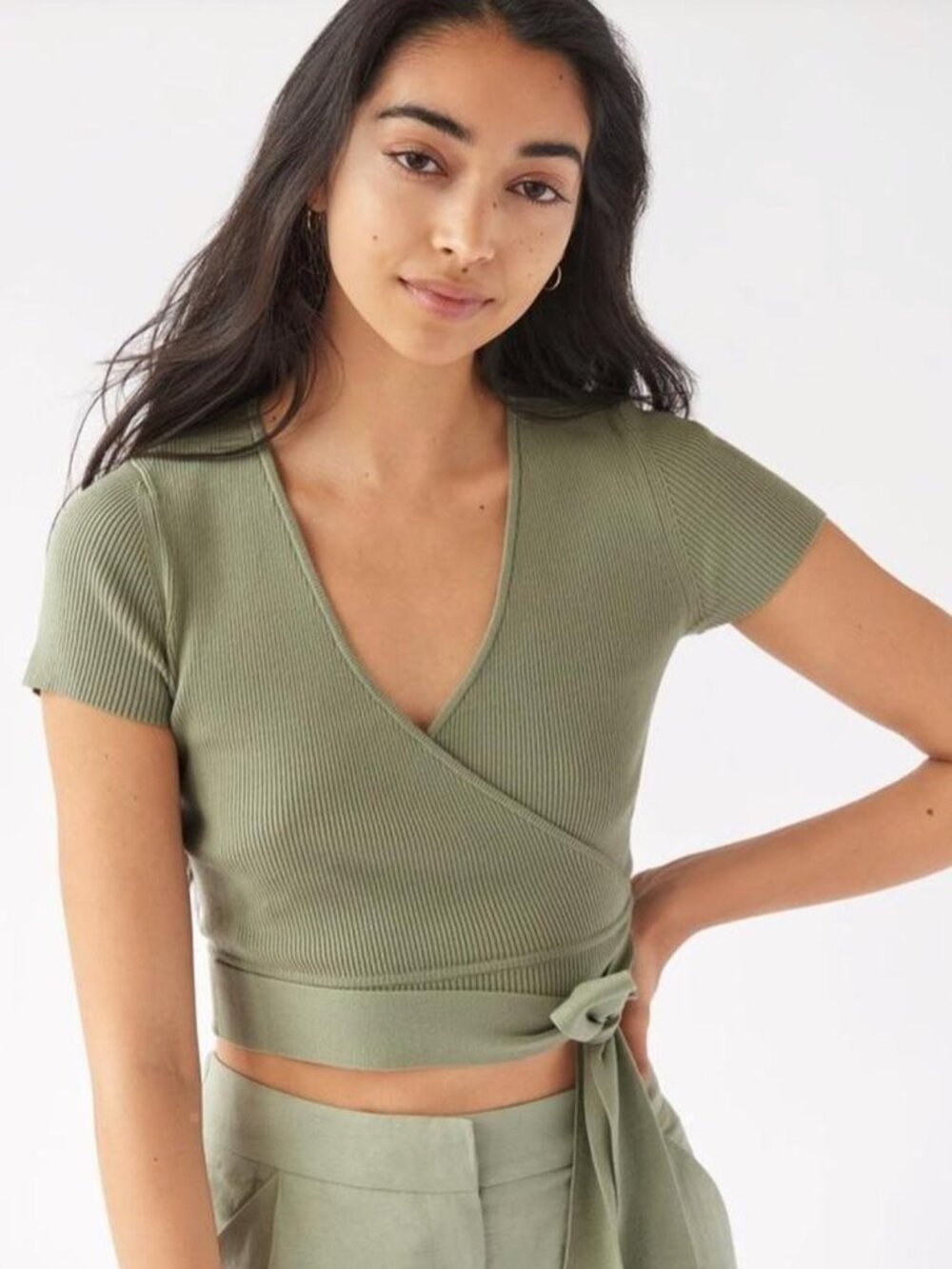 Aritzia Wilfred All Tied Up Cropped Wrap Short Sleeve Green – S